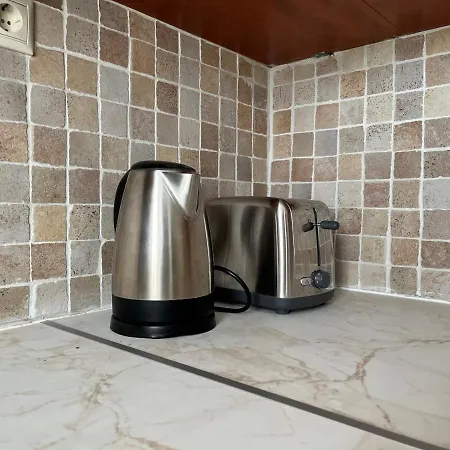 אתונה Penthouse Apartment & Studio Near Glyfada - Free Parking מראה חיצוני תמונה