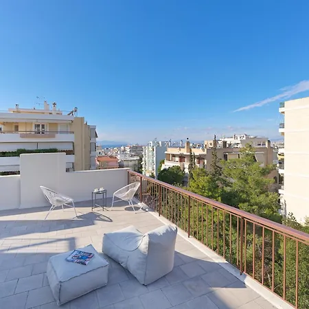 אתונה Penthouse Apartment & Studio Near Glyfada - Free Parking מראה חיצוני תמונה
