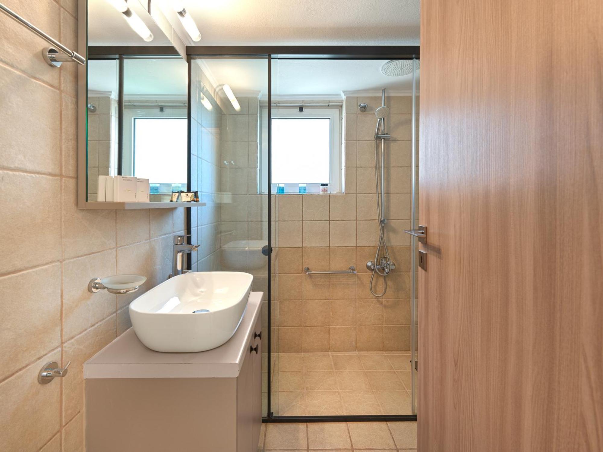 Penthouse & Near Glyfada - Free Parking Apartament