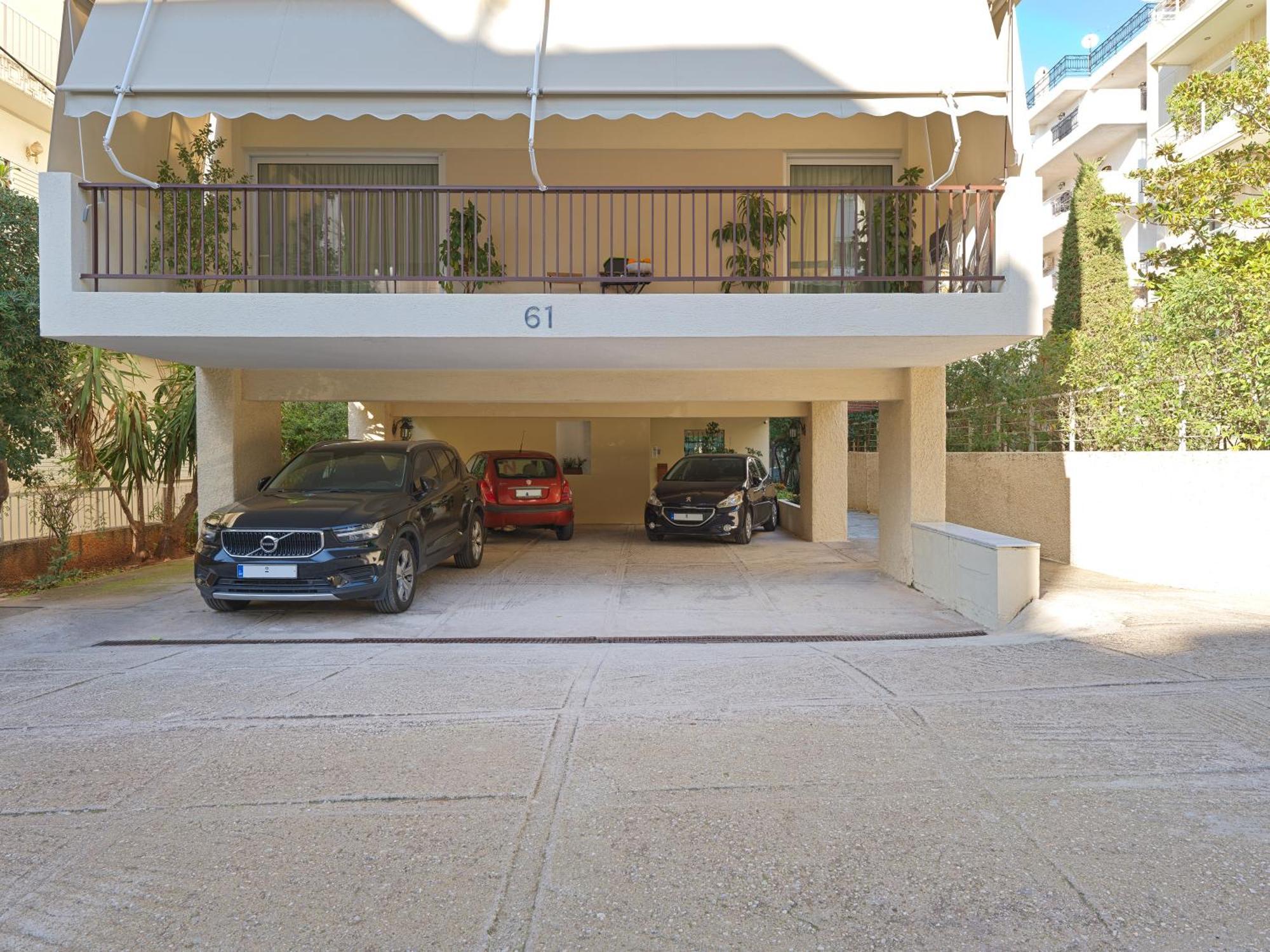 Penthouse & Near Glyfada - Free Parking Athene